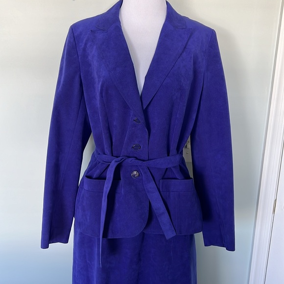 Vintage 80’s Charles Klein UltraSuede Suit - Picture 2 of 11